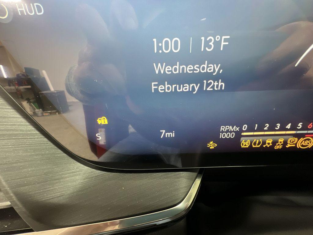 new 2025 Buick Envision car, priced at $37,607