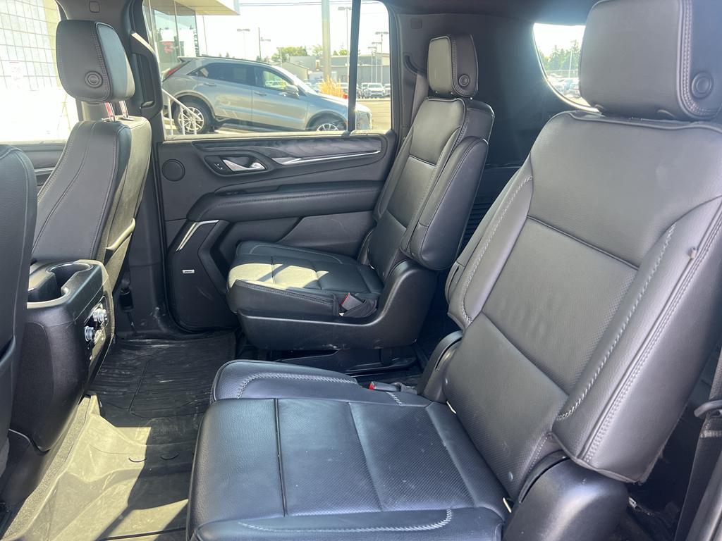 used 2022 GMC Yukon XL car, priced at $58,800