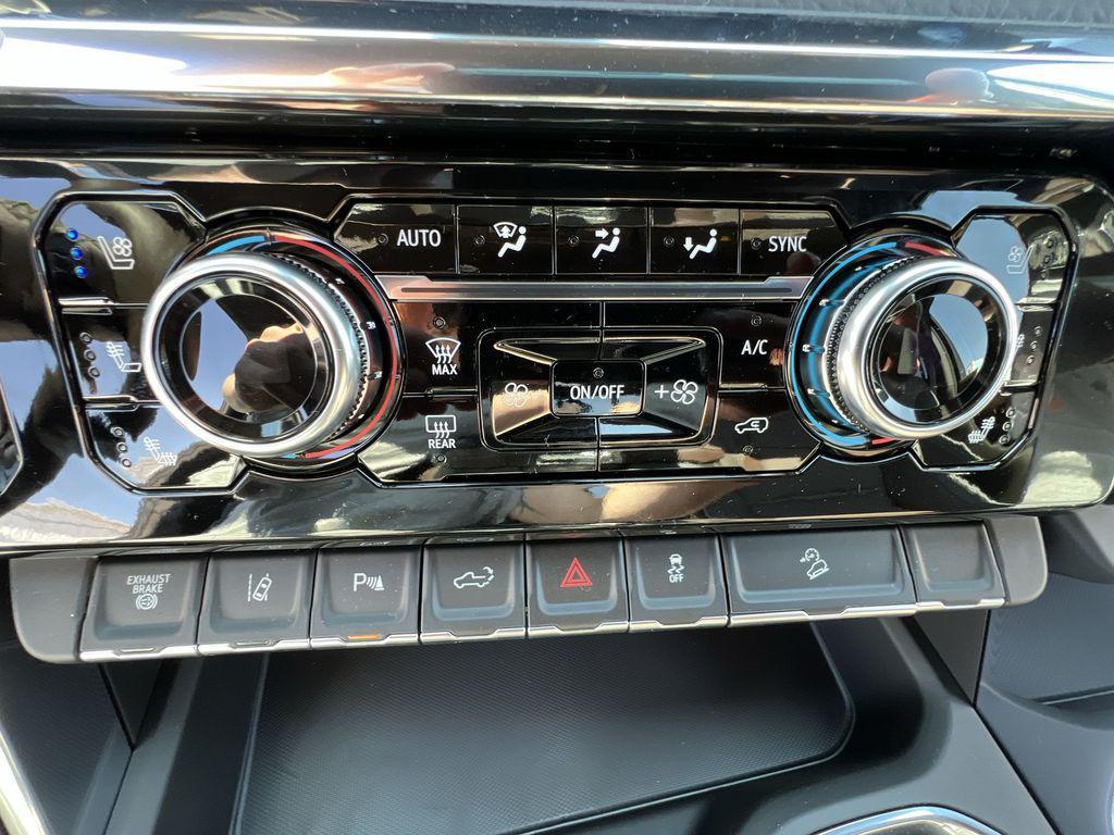 new 2026 GMC Sierra 3500 car, priced at $88,500