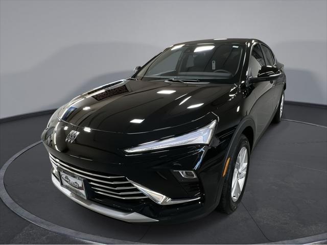 new 2025 Buick Envista car, priced at $26,180