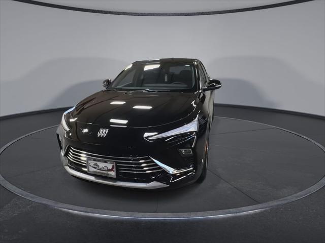 new 2025 Buick Envista car, priced at $26,180