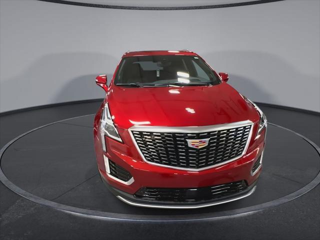 new 2025 Cadillac XT5 car, priced at $56,990