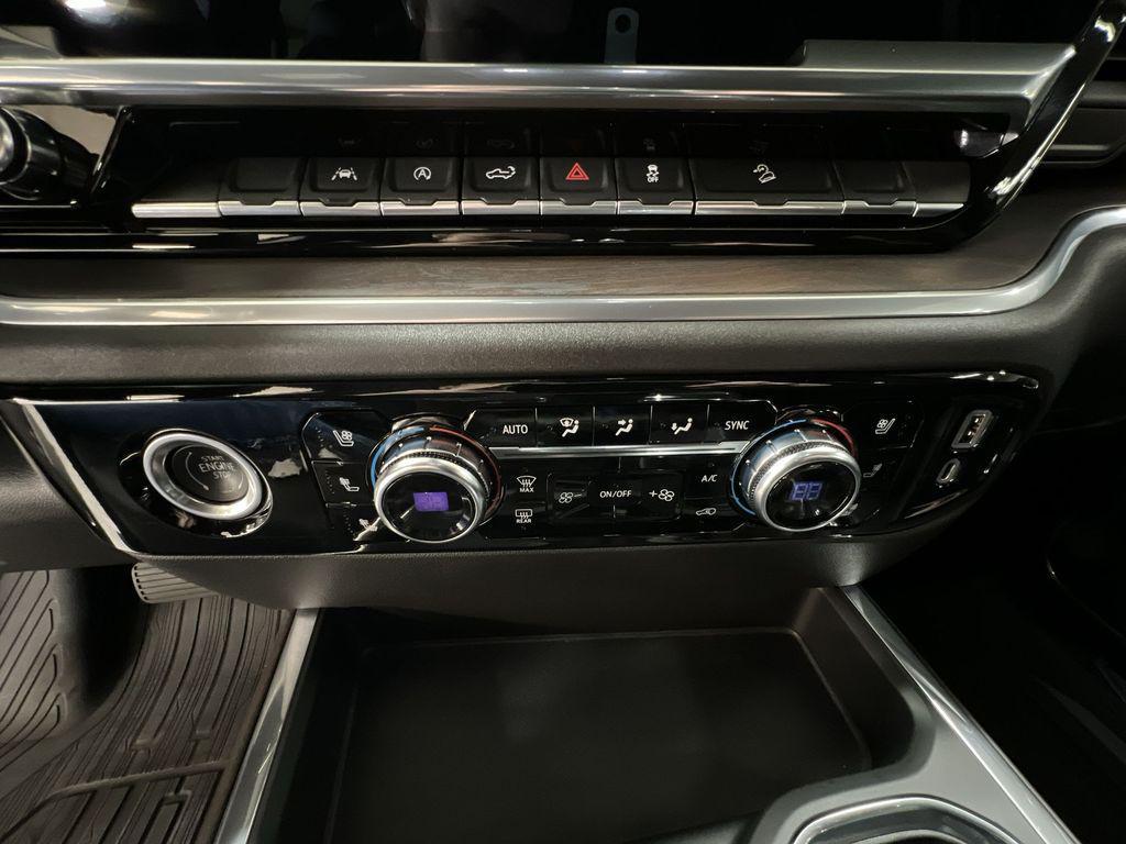 used 2022 GMC Sierra 1500 car, priced at $47,900