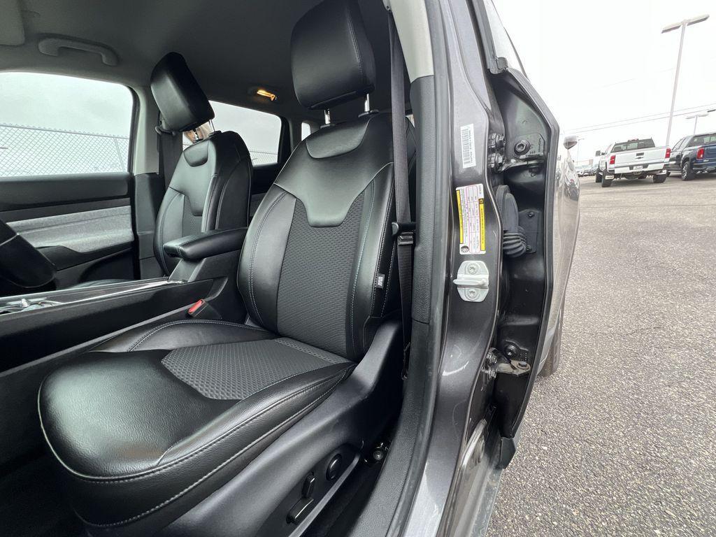 used 2022 Jeep Compass car, priced at $23,025