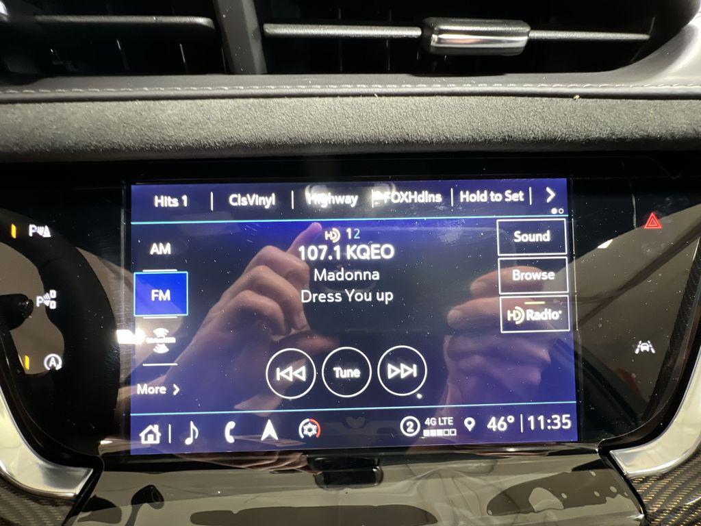 new 2025 Cadillac XT6 car, priced at $70,418