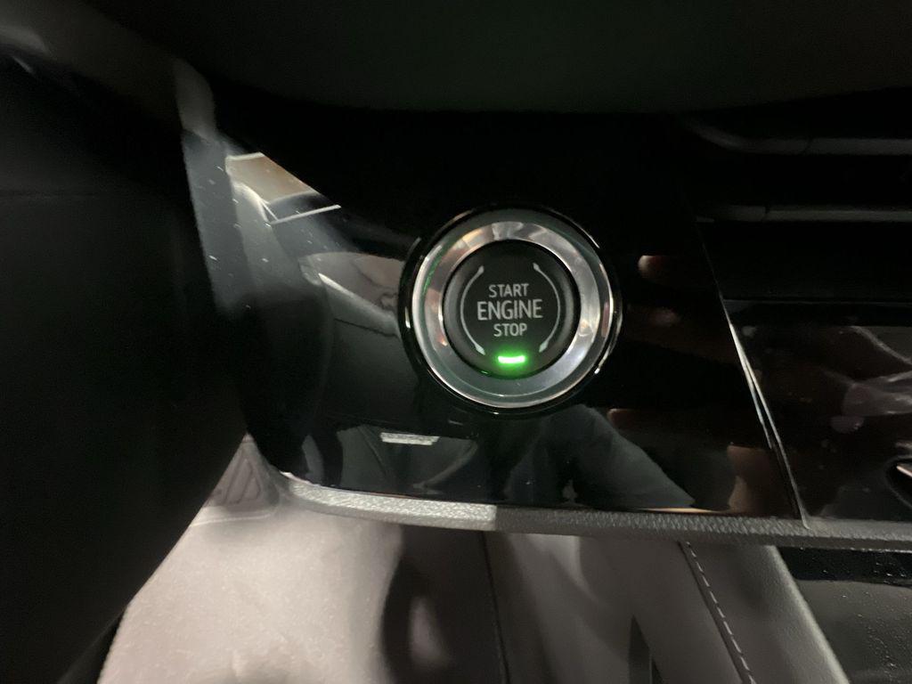 new 2025 Buick Envision car, priced at $37,975
