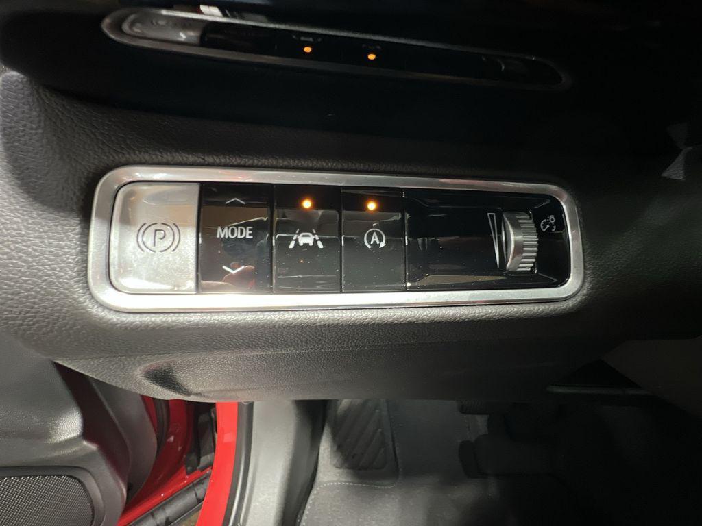 new 2025 Buick Envision car, priced at $37,975