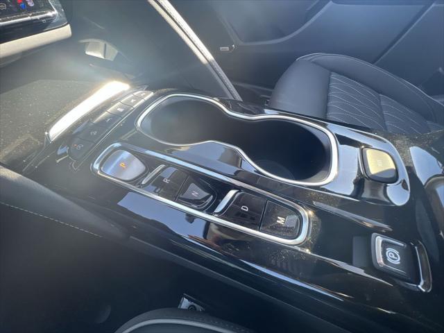 used 2022 Buick Envision car, priced at $35,537