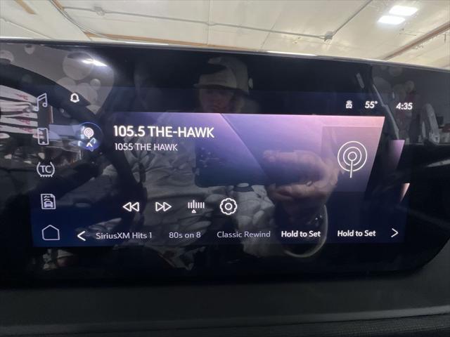 new 2025 Buick Envista car, priced at $31,010