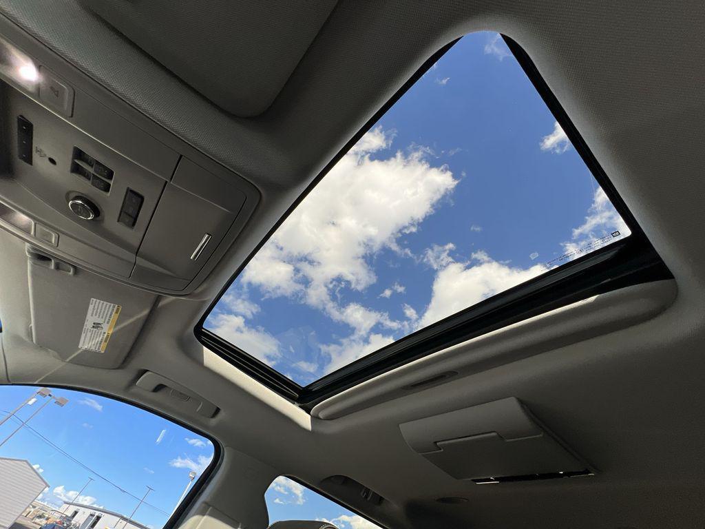 used 2017 GMC Yukon car, priced at $26,954