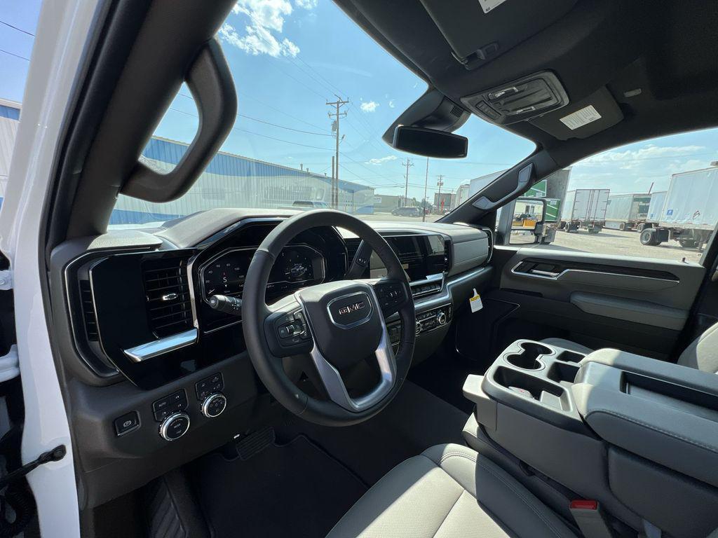new 2025 GMC Sierra 2500 car, priced at $72,706