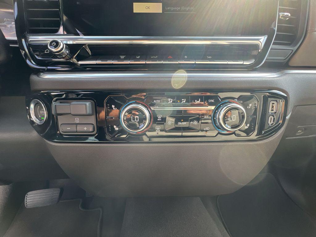 new 2025 GMC Sierra 2500 car, priced at $72,706