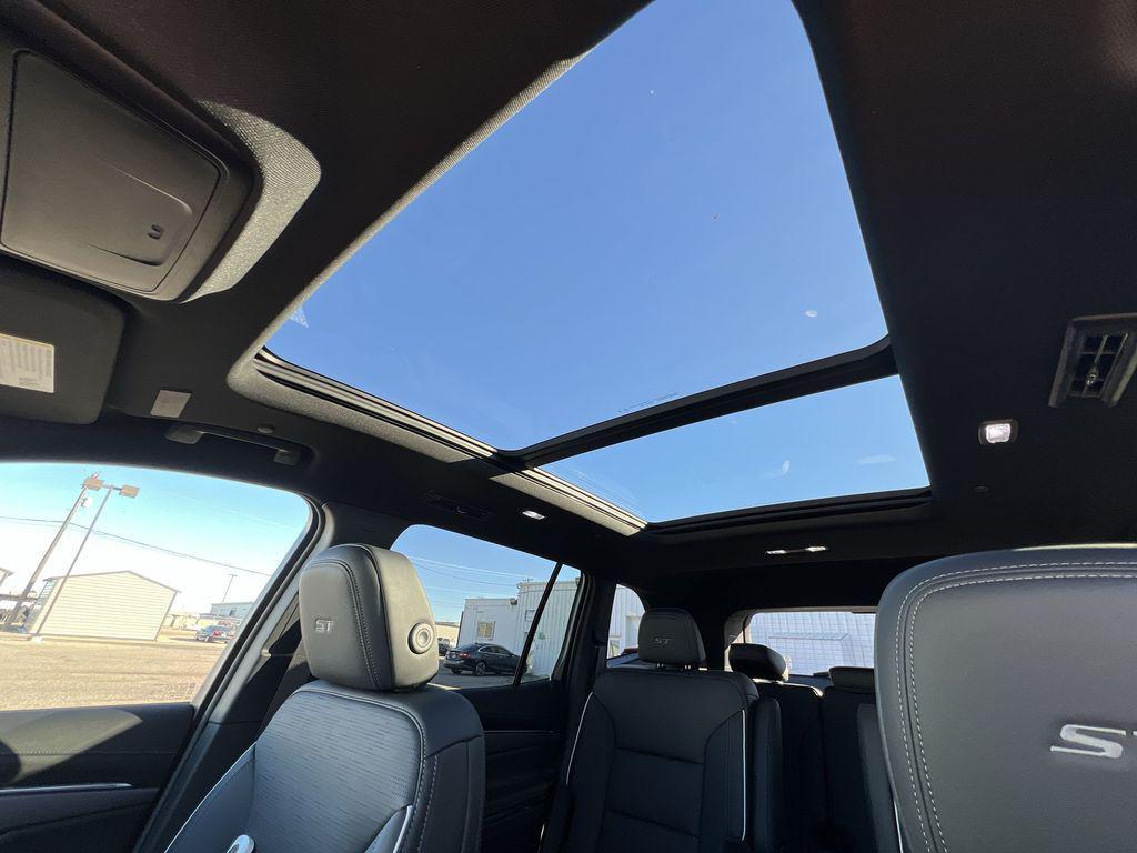 new 2026 Buick Enclave car, priced at $55,805