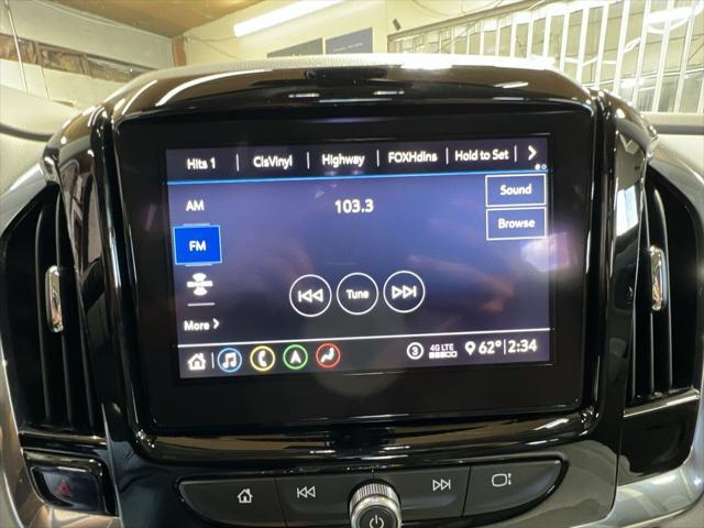 used 2020 Chevrolet Traverse car, priced at $29,125
