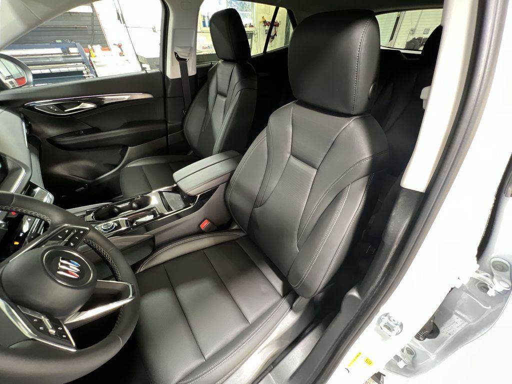 new 2025 Buick Envision car, priced at $38,596
