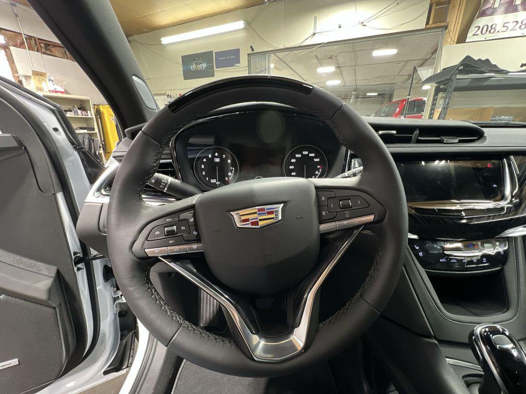 new 2025 Cadillac XT6 car, priced at $63,130