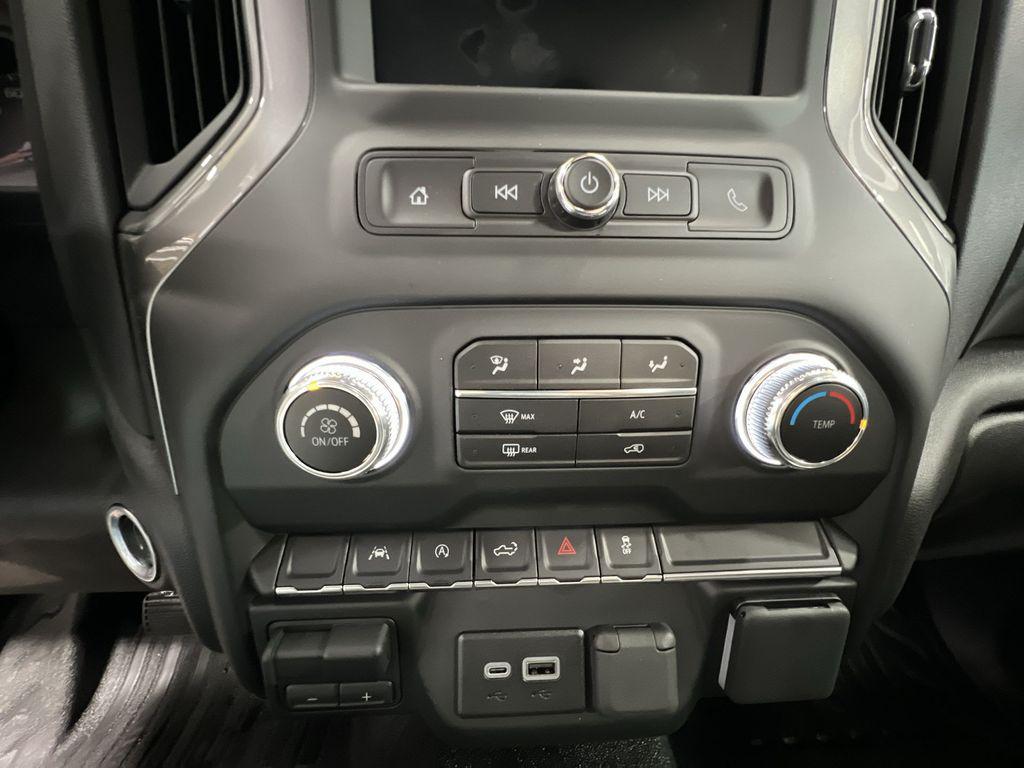 new 2024 GMC Sierra 1500 car, priced at $37,473