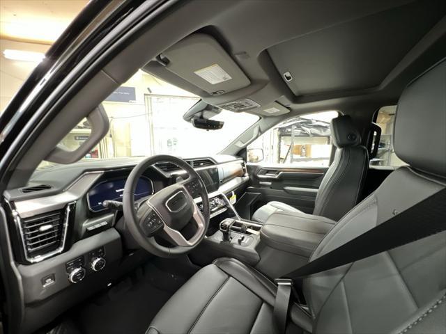new 2025 GMC Sierra 1500 car, priced at $70,695