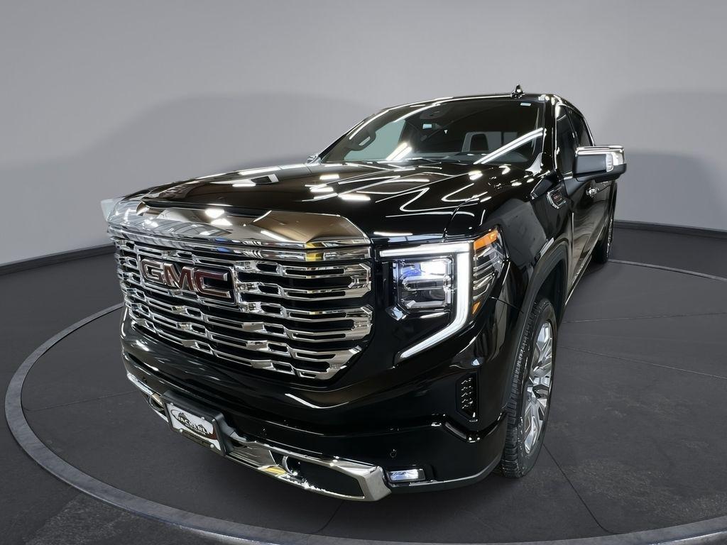 new 2025 GMC Sierra 1500 car, priced at $70,240