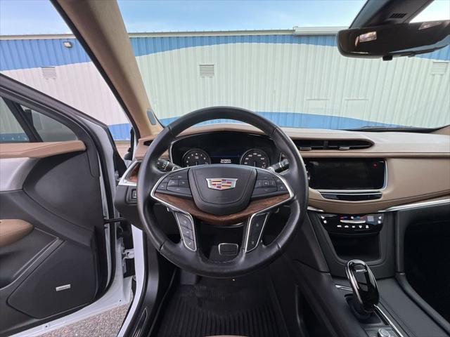 used 2021 Cadillac XT5 car, priced at $33,830