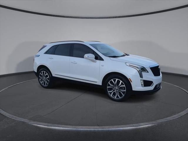 used 2021 Cadillac XT5 car, priced at $33,830