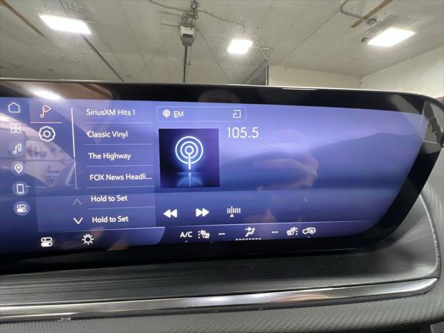 new 2025 Buick Envision car, priced at $38,835