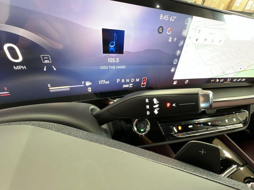new 2025 Buick Envision car, priced at $41,372