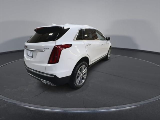 new 2025 Cadillac XT5 car, priced at $57,990