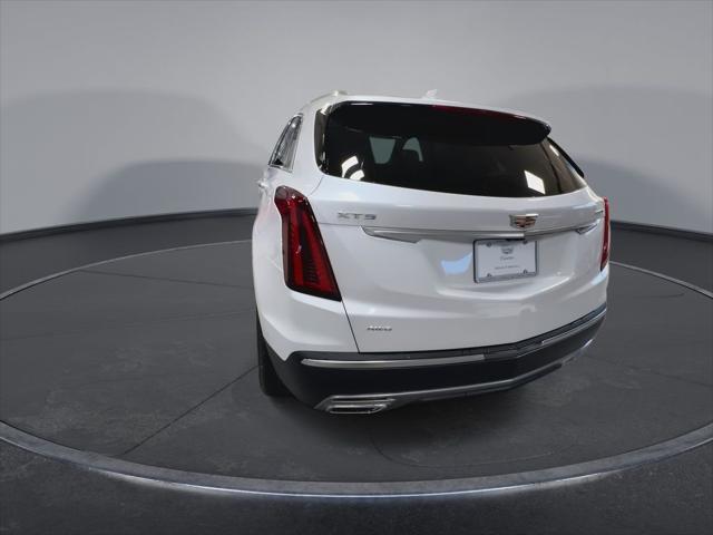 new 2025 Cadillac XT5 car, priced at $57,990