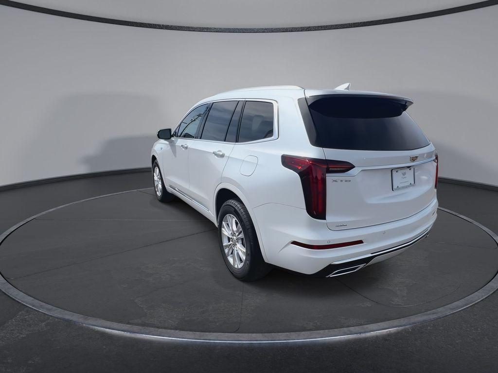 new 2025 Cadillac XT6 car, priced at $49,107