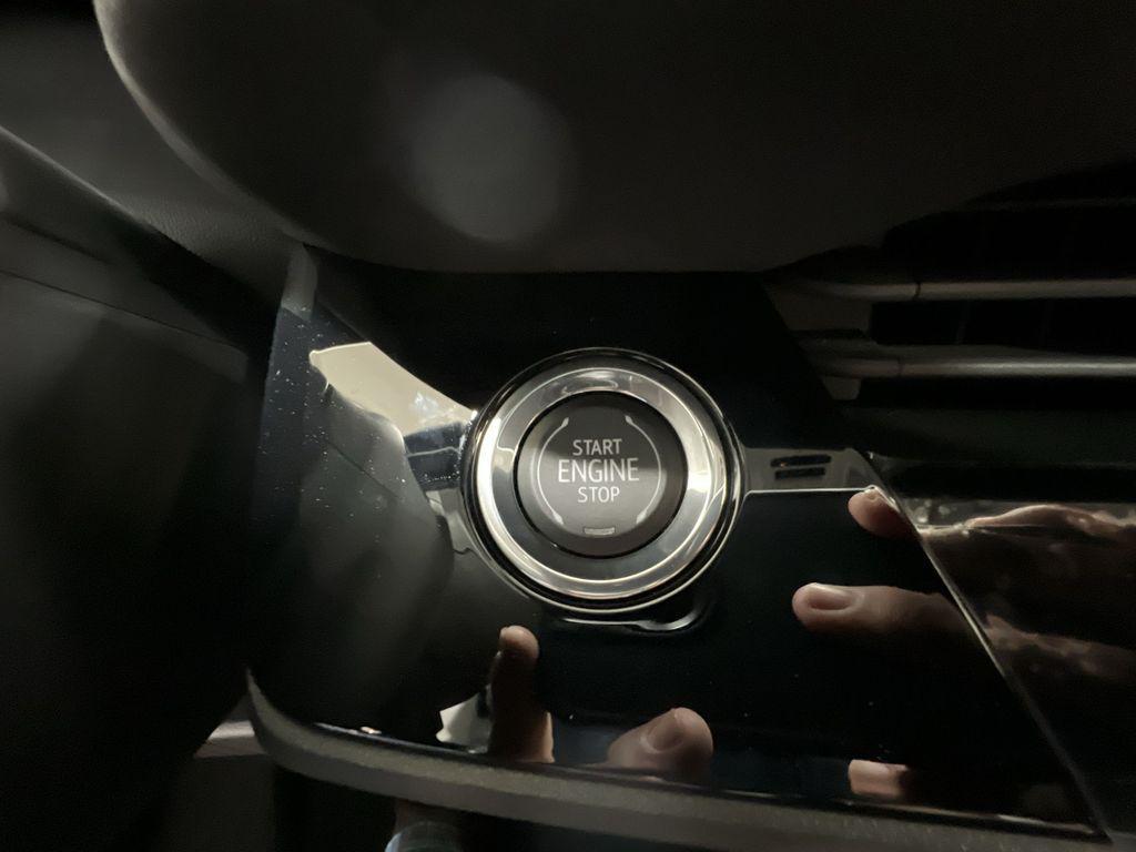 new 2025 Buick Envision car, priced at $41,372
