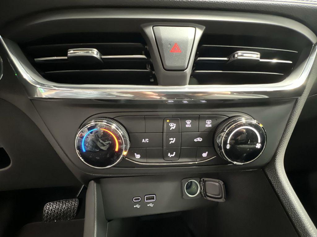 new 2025 Buick Encore GX car, priced at $30,167