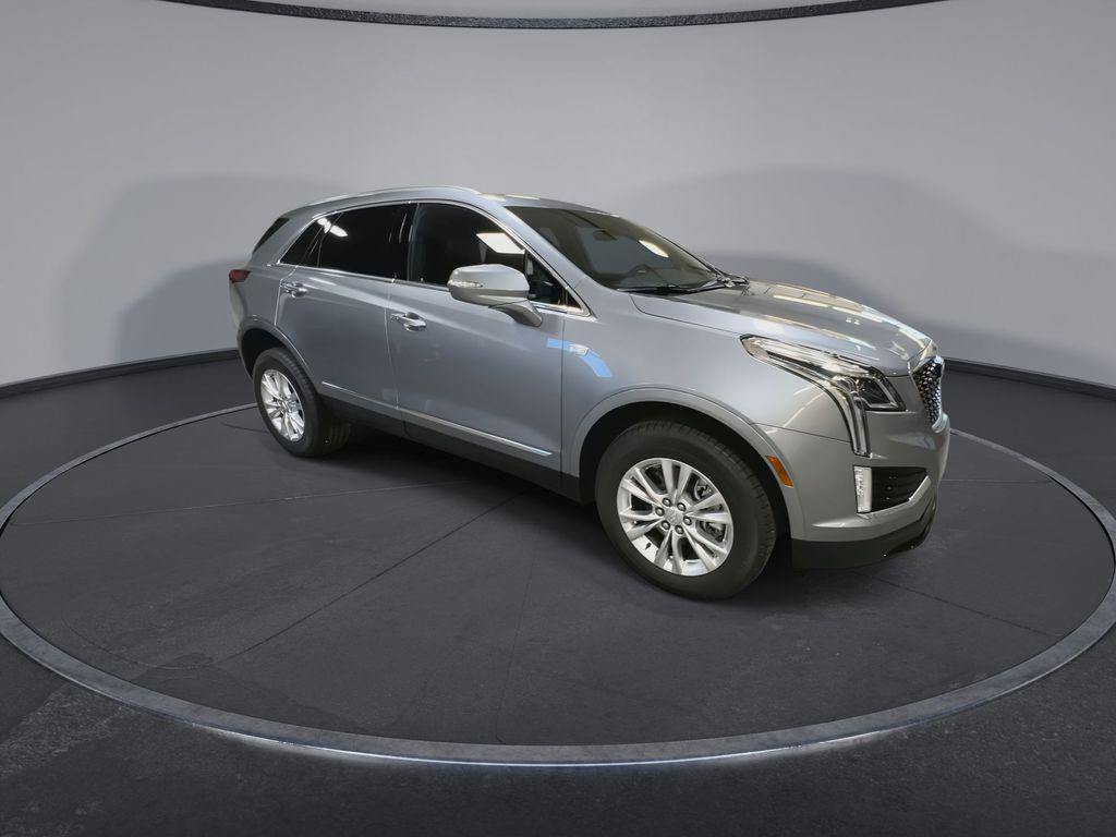 new 2025 Cadillac XT5 car, priced at $44,107