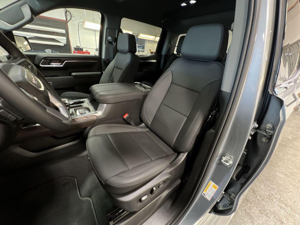 new 2026 GMC Sierra 1500 car, priced at $62,662
