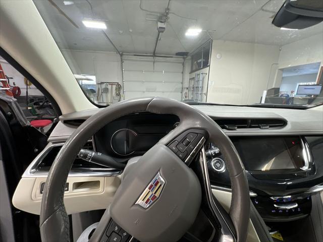 used 2022 Cadillac XT6 car, priced at $30,790