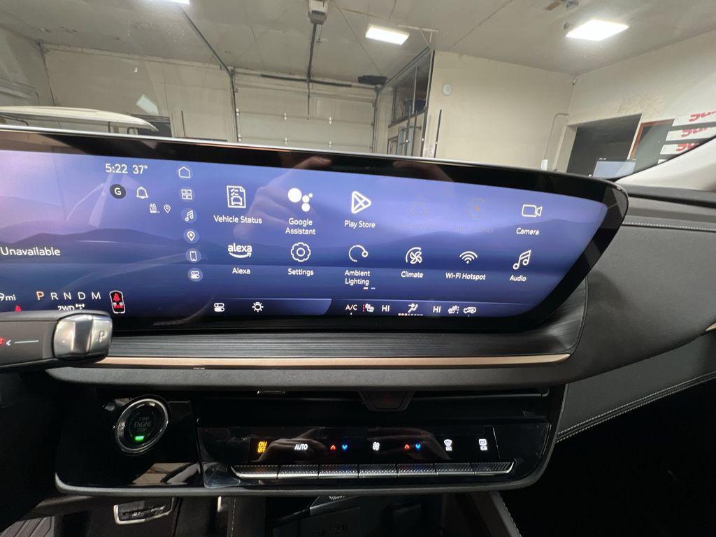 new 2025 Buick Envision car, priced at $39,919