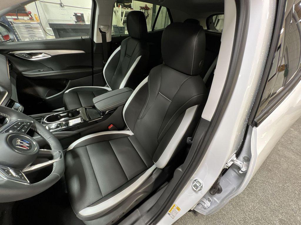 new 2025 Buick Envision car, priced at $39,919