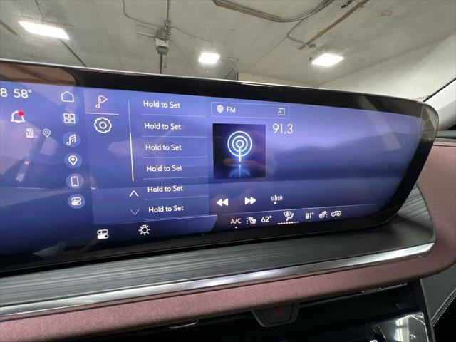 new 2025 Buick Envision car, priced at $41,250