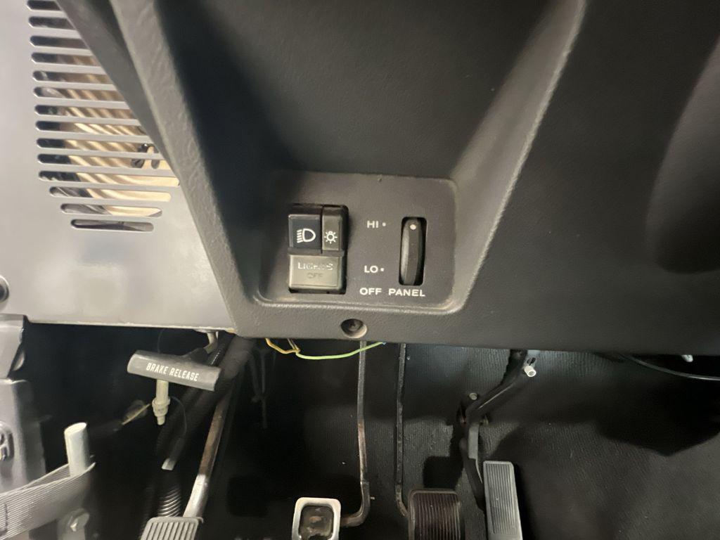 used 1993 Jeep Wrangler car, priced at $8,325