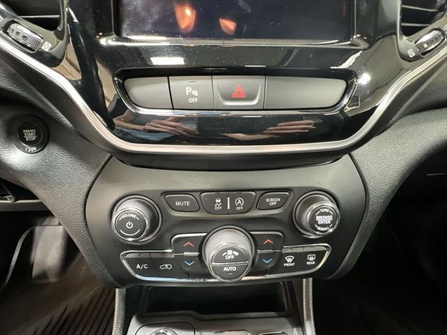 used 2020 Jeep Cherokee car, priced at $19,597