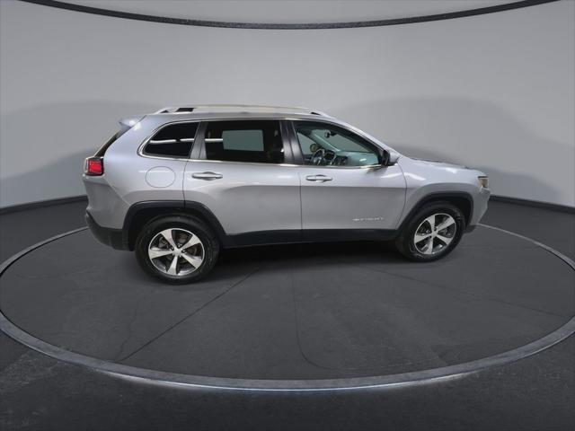 used 2020 Jeep Cherokee car, priced at $19,597