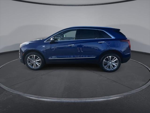 new 2025 Cadillac XT5 car, priced at $56,390