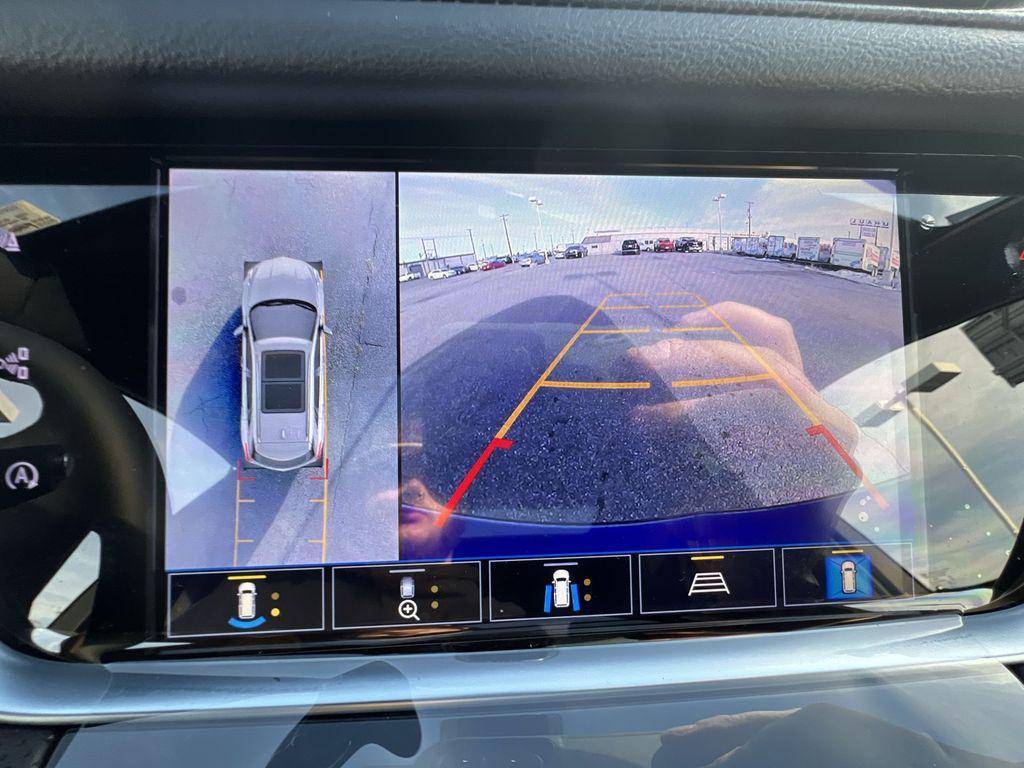 new 2025 Cadillac XT5 car, priced at $54,995