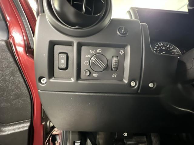 used 2005 Hummer H2 car, priced at $35,678