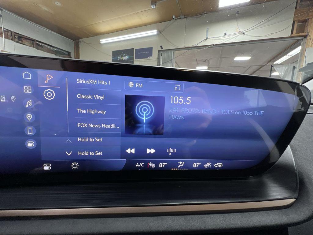new 2025 Buick Envision car, priced at $41,372
