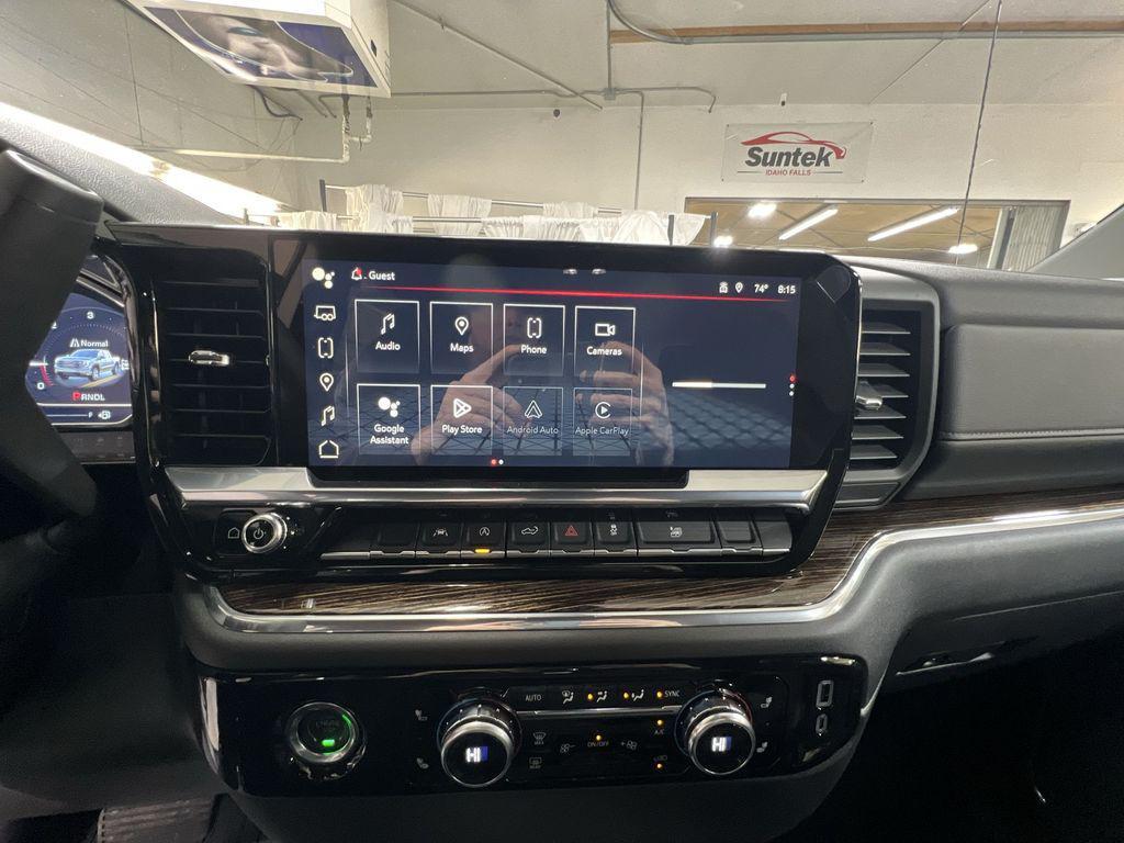 new 2024 GMC Sierra 1500 car, priced at $48,300