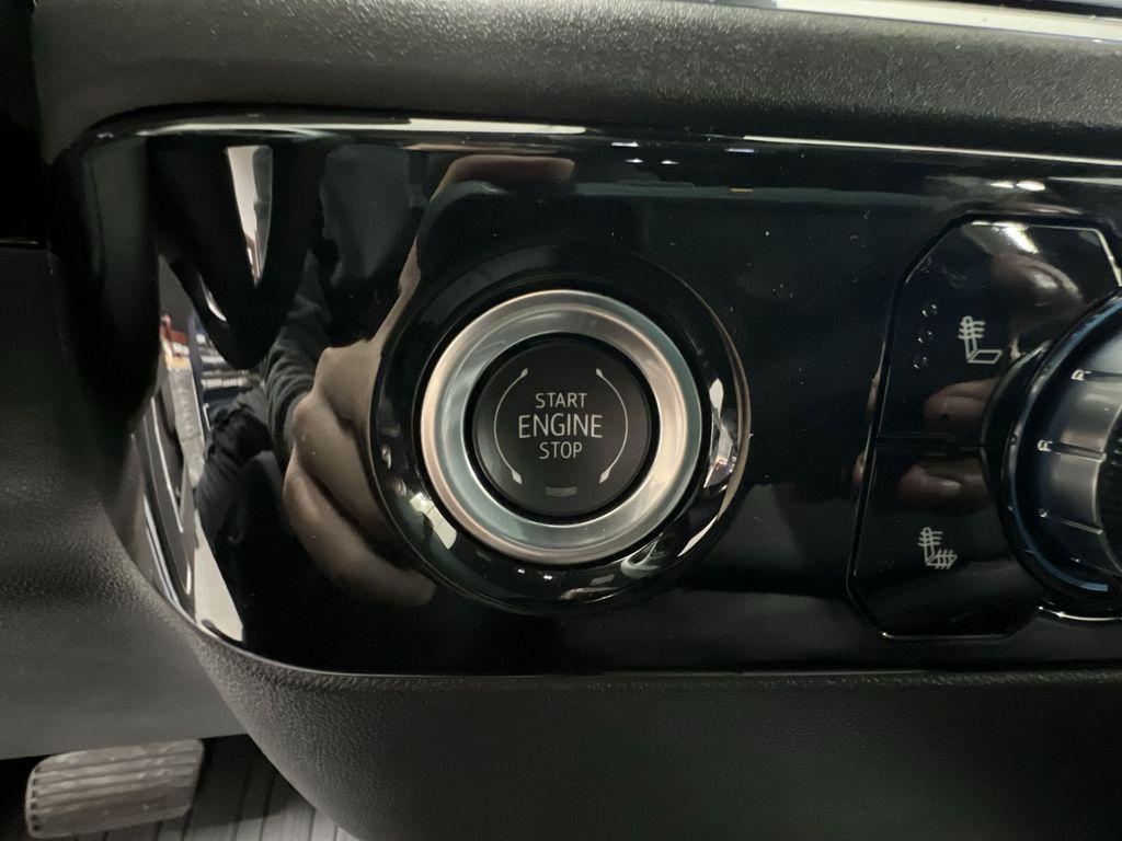 new 2024 GMC Sierra 1500 car, priced at $48,300