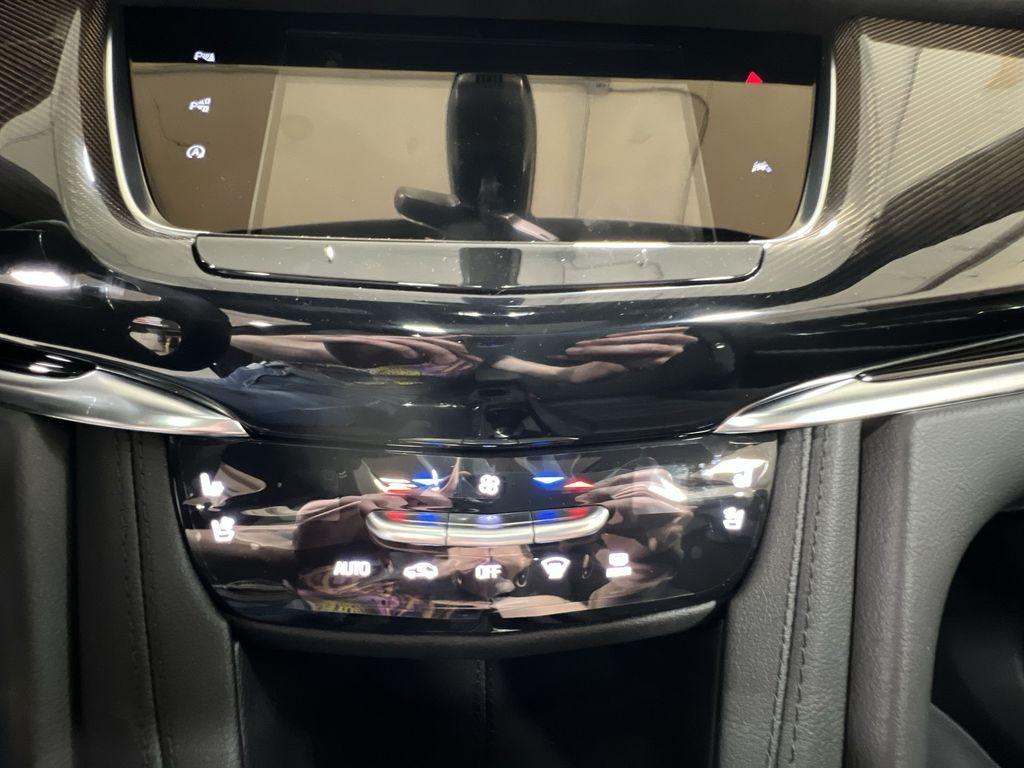 new 2025 Cadillac XT6 car, priced at $69,987