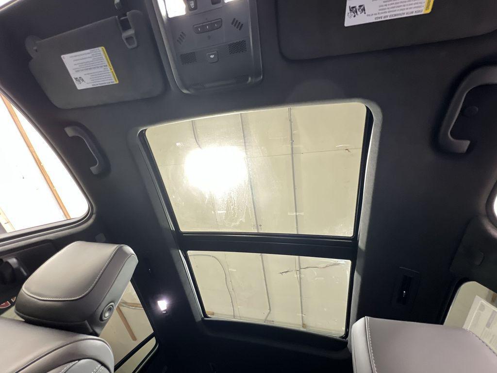 new 2025 Cadillac XT6 car, priced at $69,987