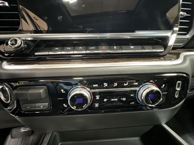 new 2025 GMC Sierra 1500 car, priced at $58,875